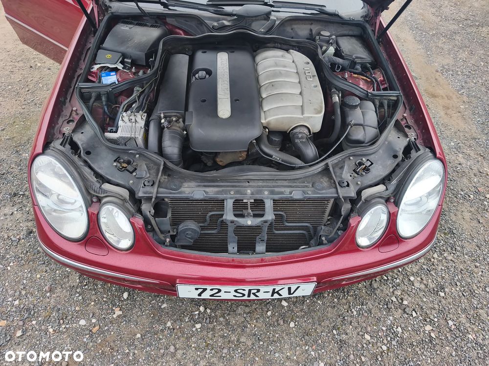 Mercedes-Benz Klasa E - 16