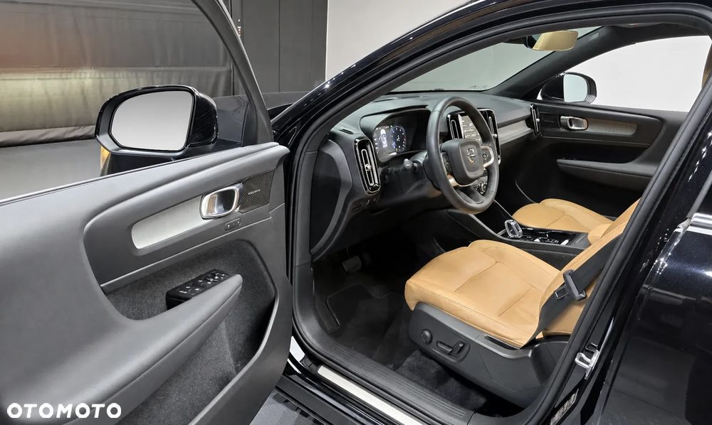Volvo XC 40 - 13