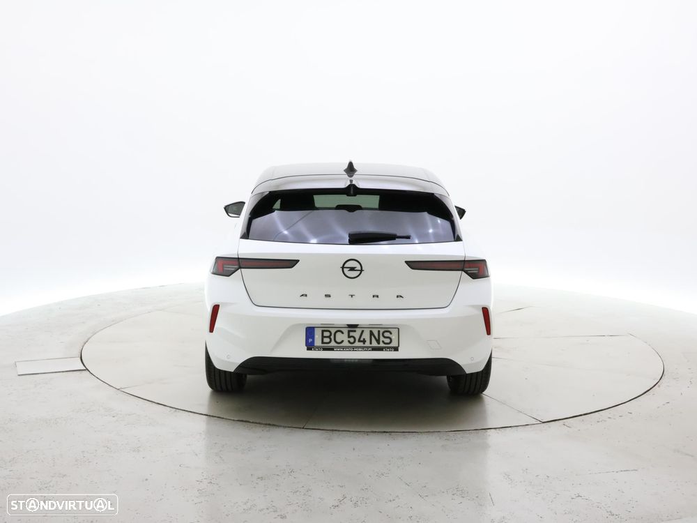 Opel Astra 1.2 T GS - 5