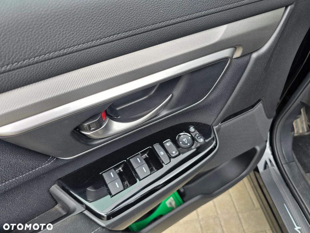 Honda CR-V - 24