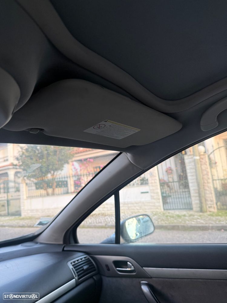 Peugeot 407 SW 2.0 HDi Executive - 20