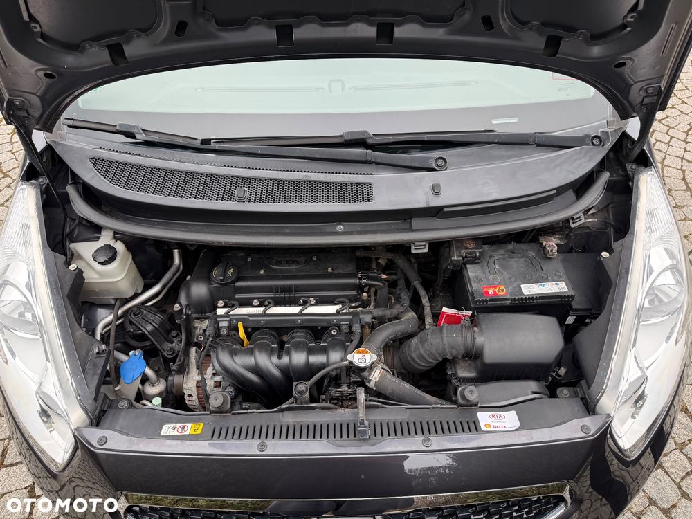 Kia Venga 1.6 CVVT Dream-Team Edition - 16