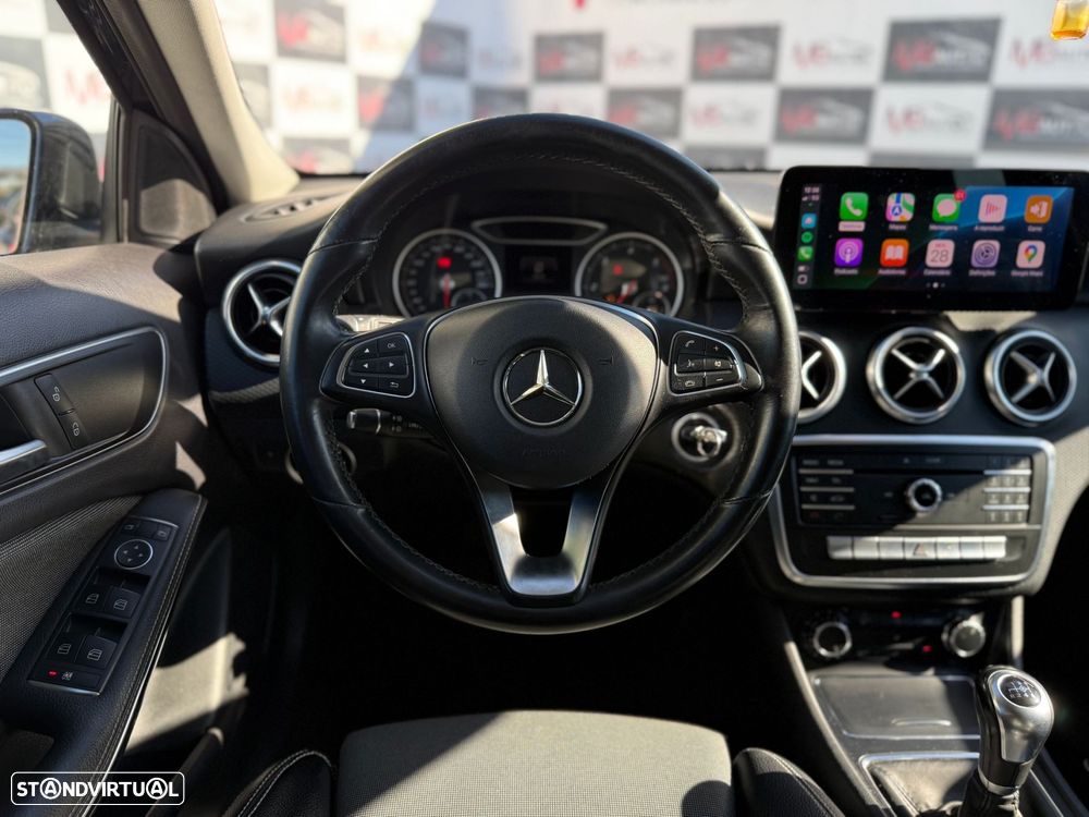 Mercedes-Benz A 180 - 15