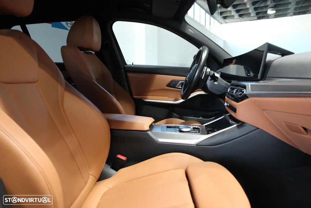 BMW 330 e Pack Desportivo M Auto - 7