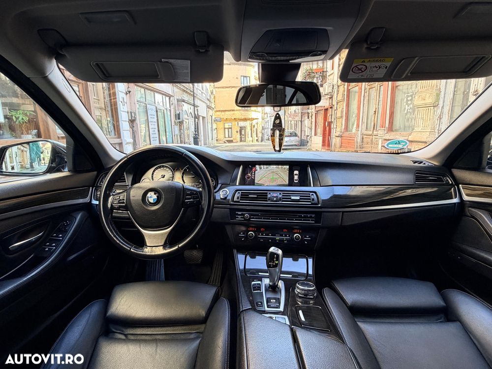 BMW Seria 5 518d Aut. Luxury Line - 10