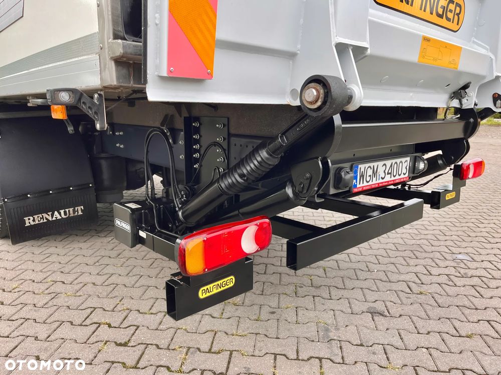 Renault D 256KM / DMC 18 / CHŁODNIA + WINDA / SALON POLSKA / FV 23% - 15