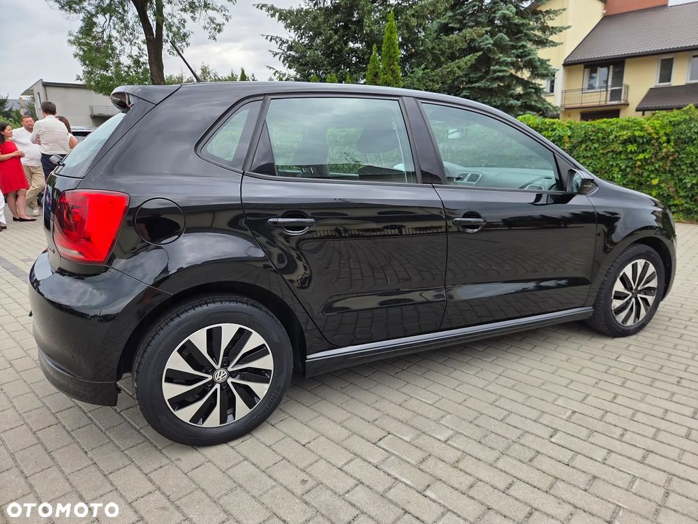 Volkswagen Polo 1.6 TDI DPF BlueMot Highline - 4