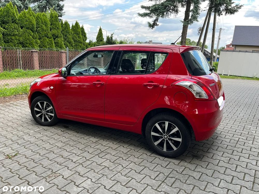 Suzuki Swift - 3