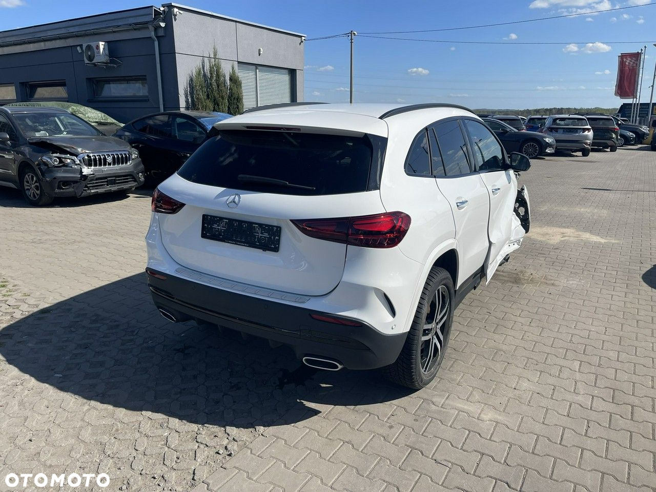 Mercedes-Benz GLA 200 d 4-Matic AMG Line - 5
