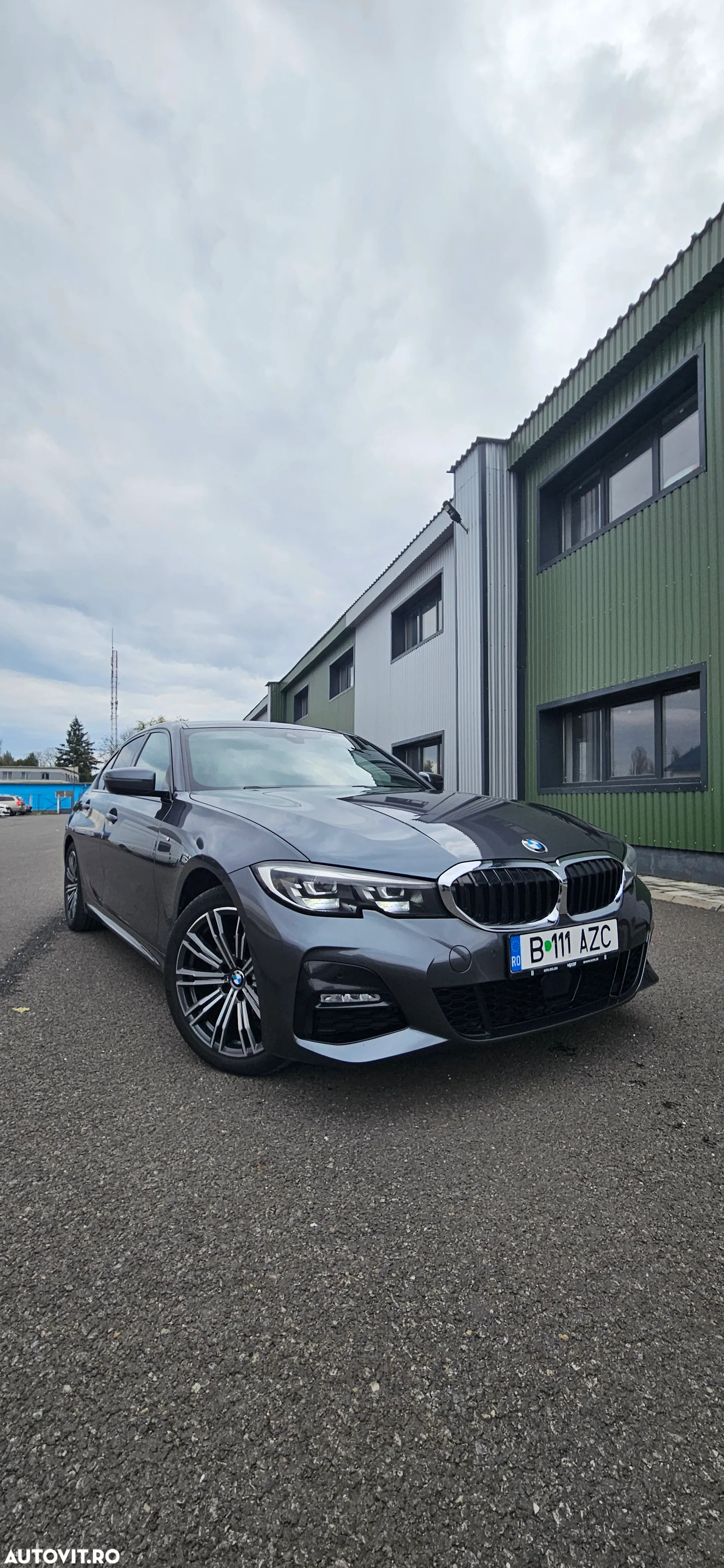 BMW Seria 3 320d xDrive AT M Sport - 2