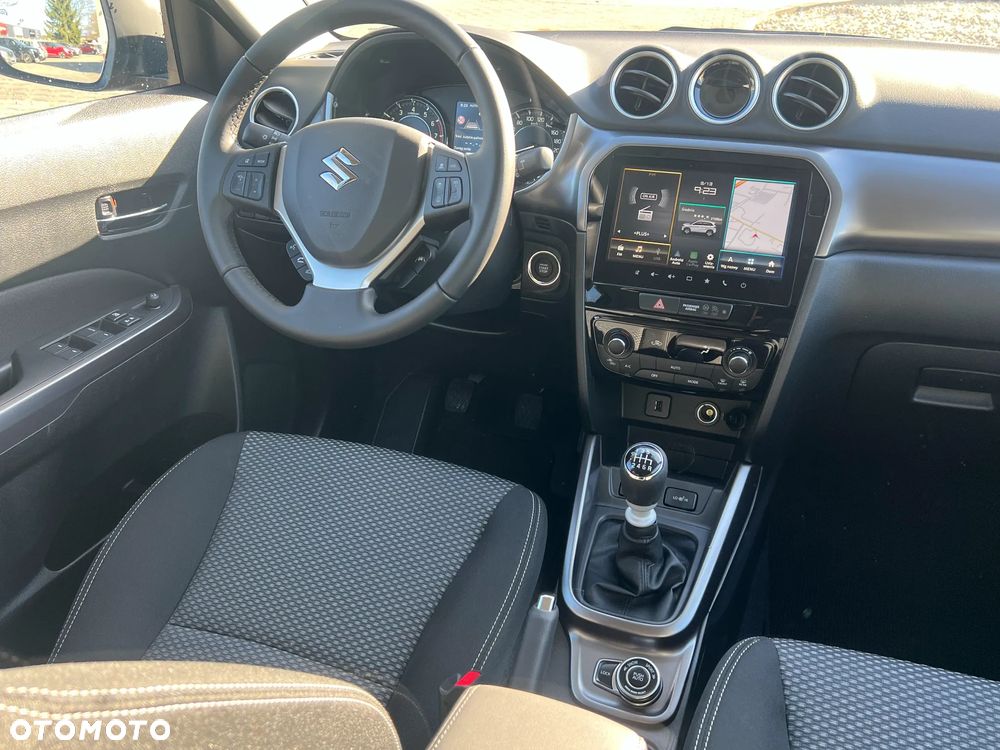 Suzuki Vitara 1.4 Boosterjet mHEV Premium Plus 4WD - 17