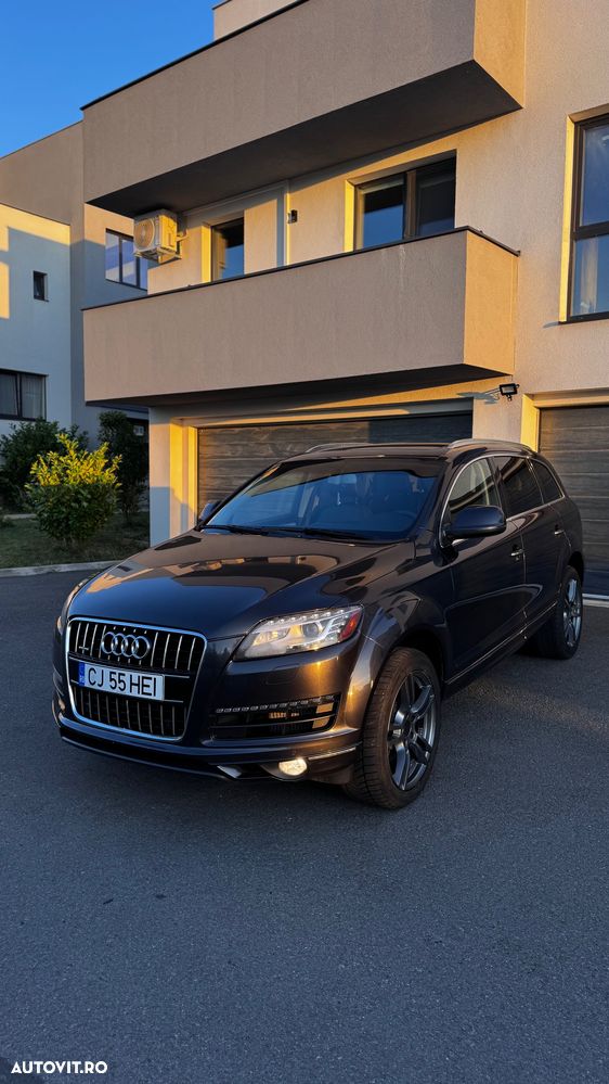 Audi Q7 - 1