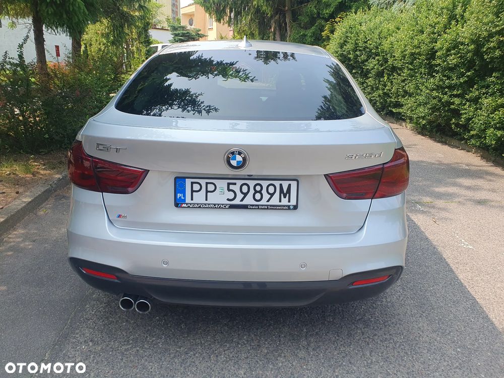 BMW 3GT 325d M Sport - 13