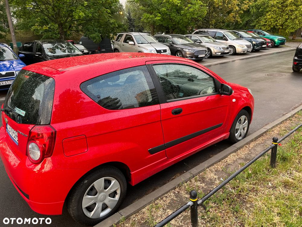 Chevrolet Aveo 1.2 16V Base - 5