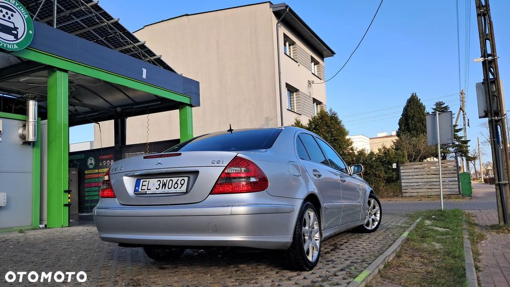 Mercedes-Benz Klasa E - 2