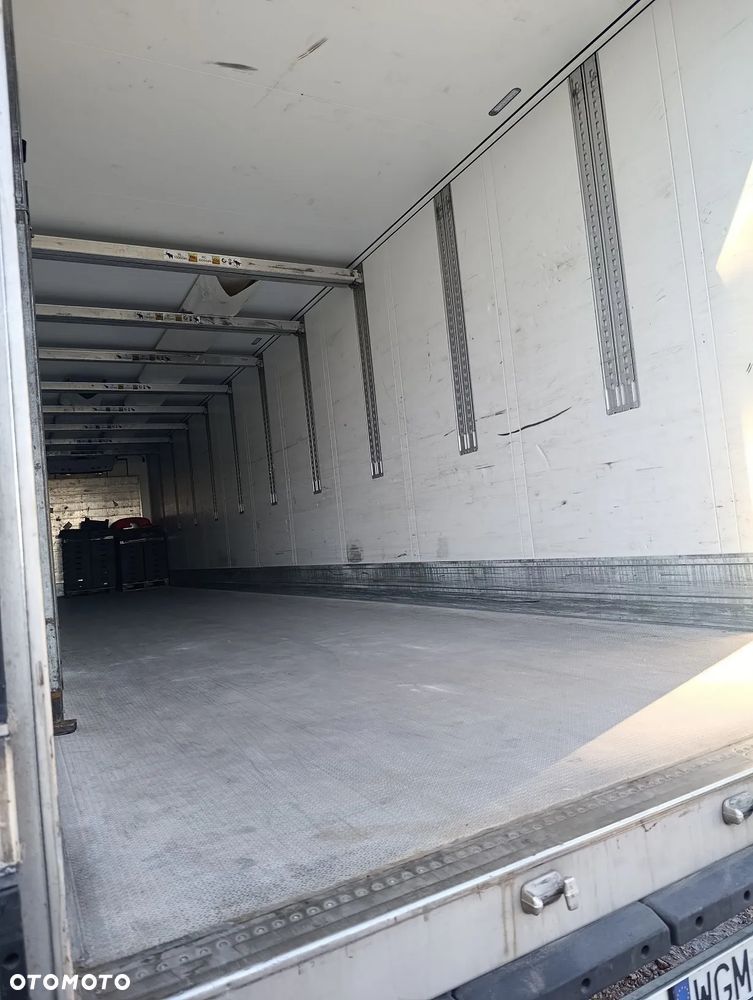 Schmitz Cargobull SKO24 - 3