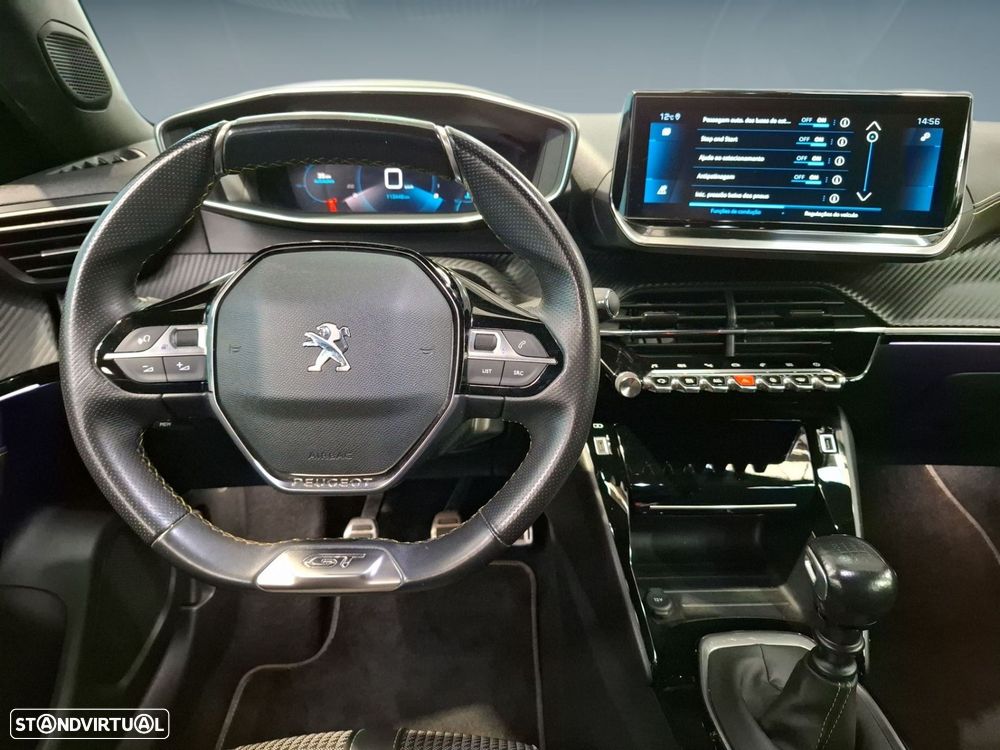 Peugeot 2008 1.5 BlueHDi GT - 17
