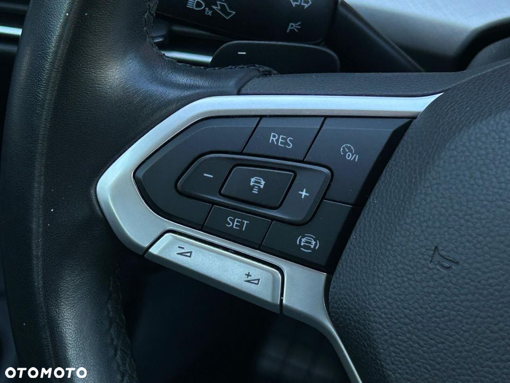 Volkswagen Golf 1.5 eTSI EVO Life DSG - 22