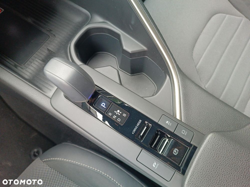 Toyota C-HR 1.8 Hybrid Executive - 19