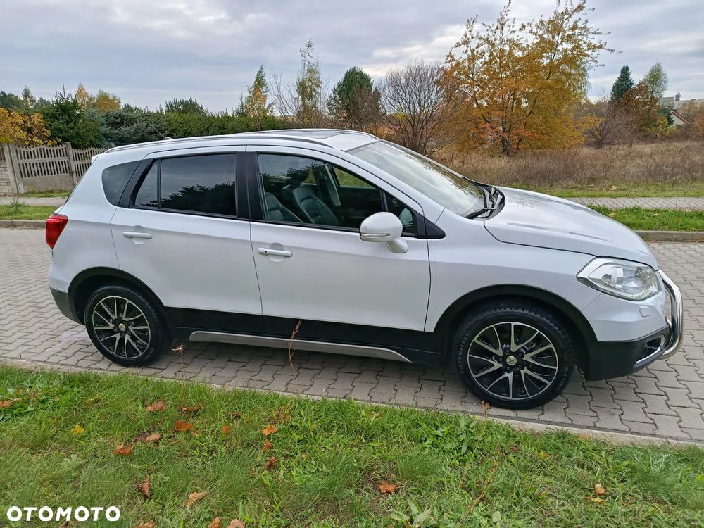 Suzuki SX4 S-Cross 1.6 VVT CVT 4x4 limited - 2