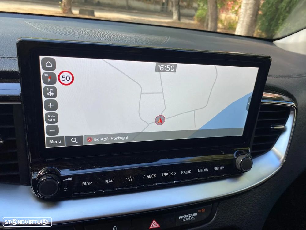 Kia Ceed SW - 25