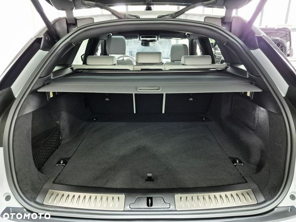 Land Rover Range Rover Velar P400 Belgravia Edition - 35