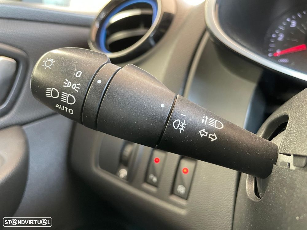 Renault Clio Sport Tourer 1.5 dCi GT Line - 16