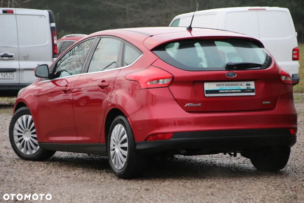 Ford Focus 1.0 EcoBoost Titanium - 10