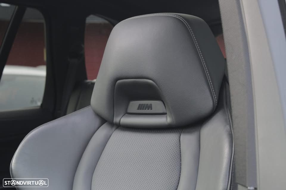 BMW X5 45 e xDrive Pack M - 13