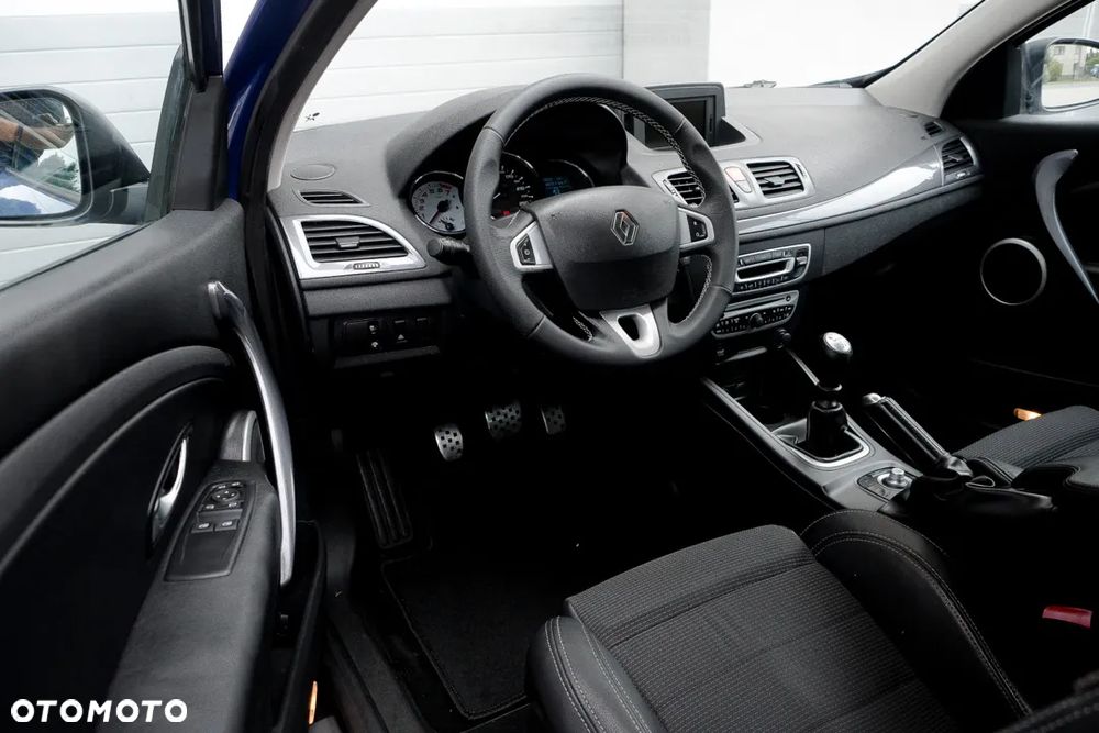 Renault Megane 2.0 16V TCE GT - 11