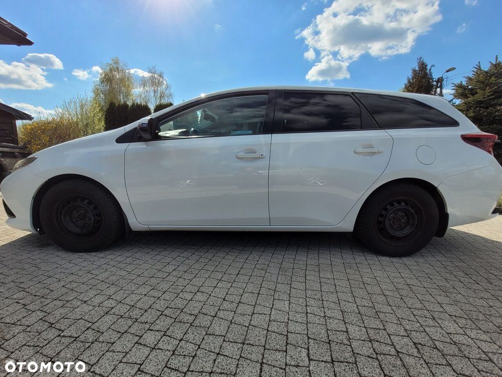 Toyota Auris 1.4 D-4D Active - 19