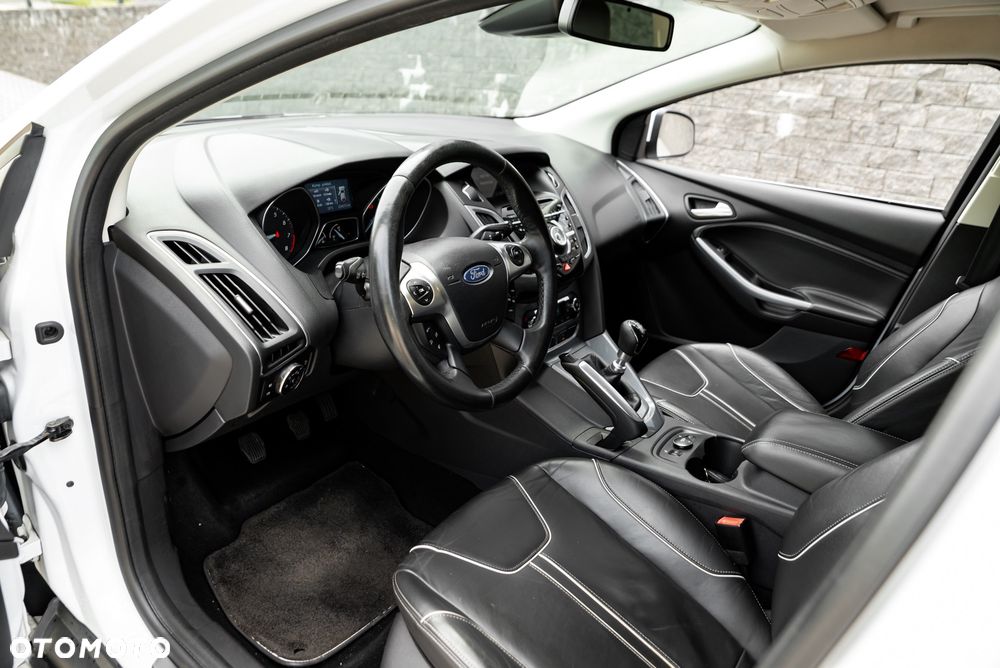 Ford Focus 1.6 EcoBoost Start-Stopp-System Titanium - 17