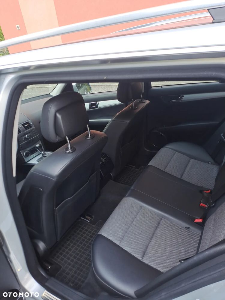 Mercedes-Benz Klasa C 200 T CDI DPF Automatik BlueEFFICIENCY Avantgarde - 8