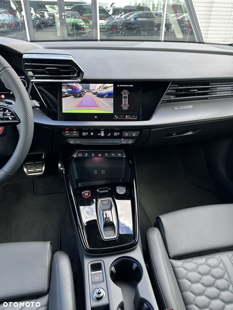 Audi RS3 Sportback - 18