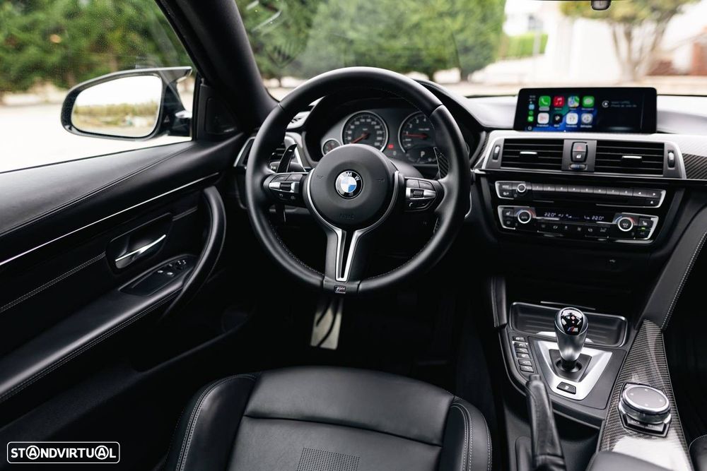 BMW M4 Auto - 6