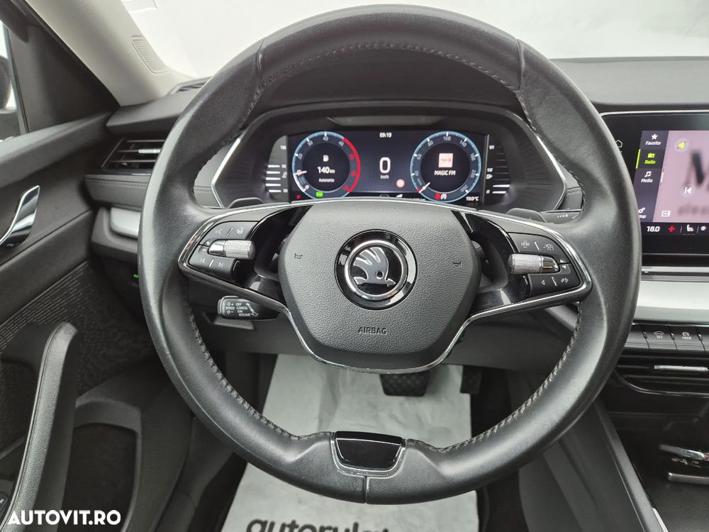 Skoda Octavia Combi 2.0 TDI DSG Ambition - 15