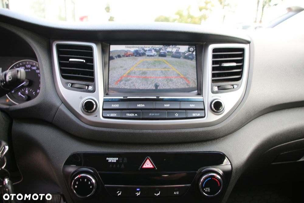 Hyundai Tucson blue 1.6 GDi 2WD Navi - 15
