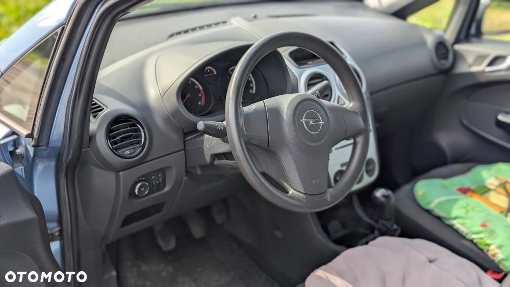 Opel Corsa 1.2 16V Edition / Active - 6