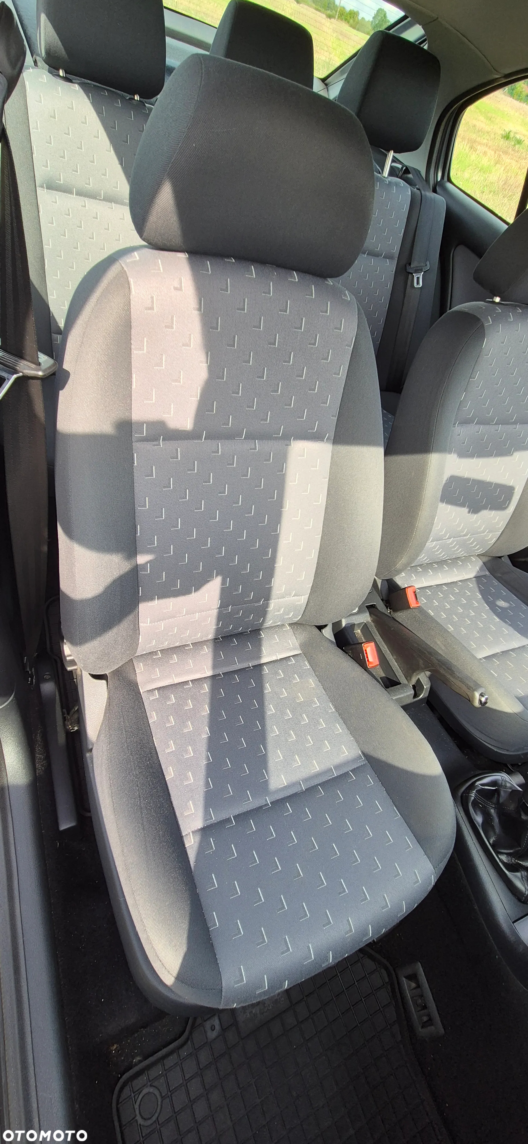 Skoda Octavia 1.6 Classic - 37