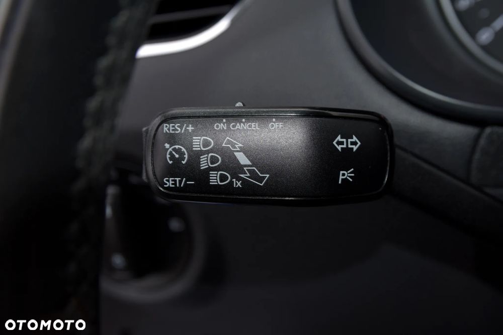 Skoda Octavia 2.0 TDI Style DSG - 28