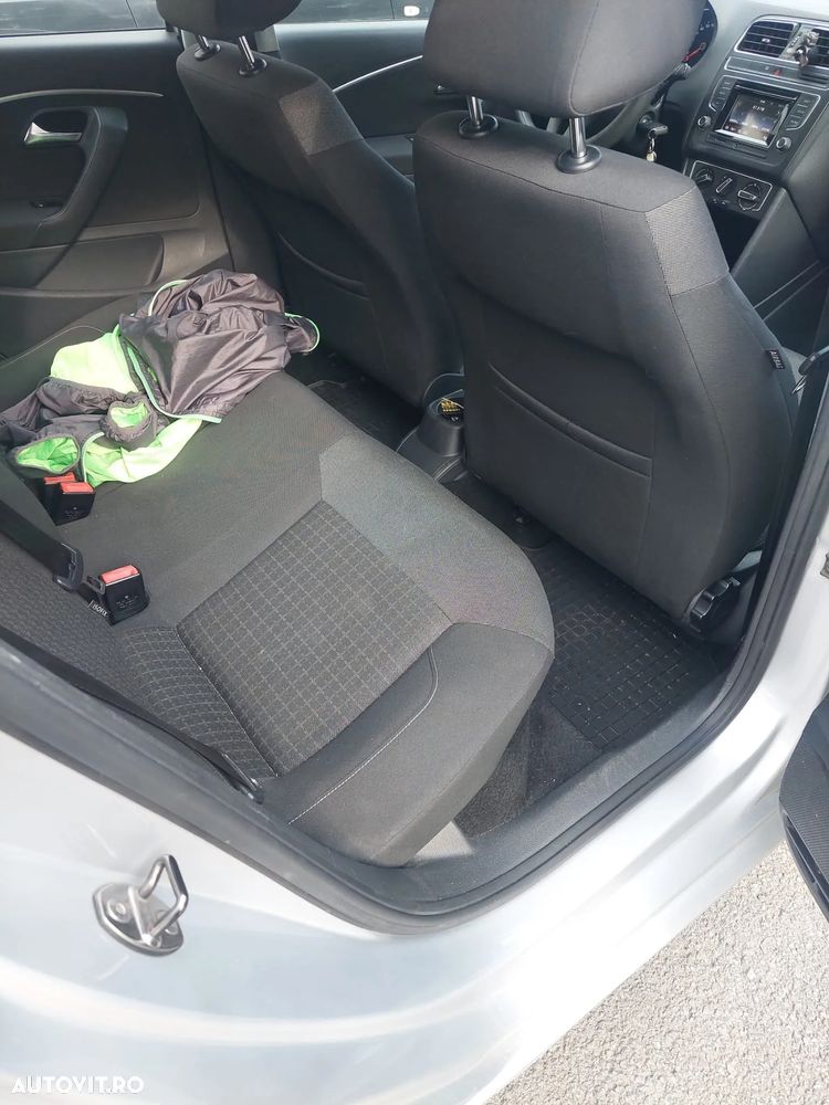 Volkswagen Polo - 13