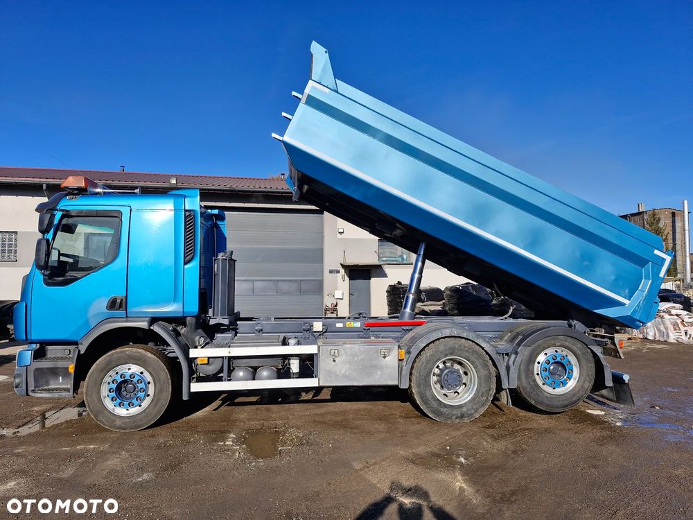 Volvo FE 6x2 - 8