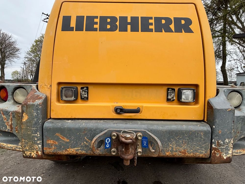 Liebherr L576 - 7