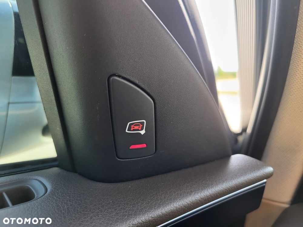 Audi A8 3.0 TFSI Quattro tiptronic - 24