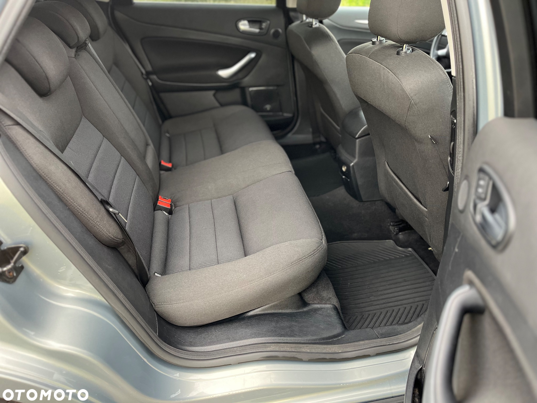 Ford Mondeo - 24