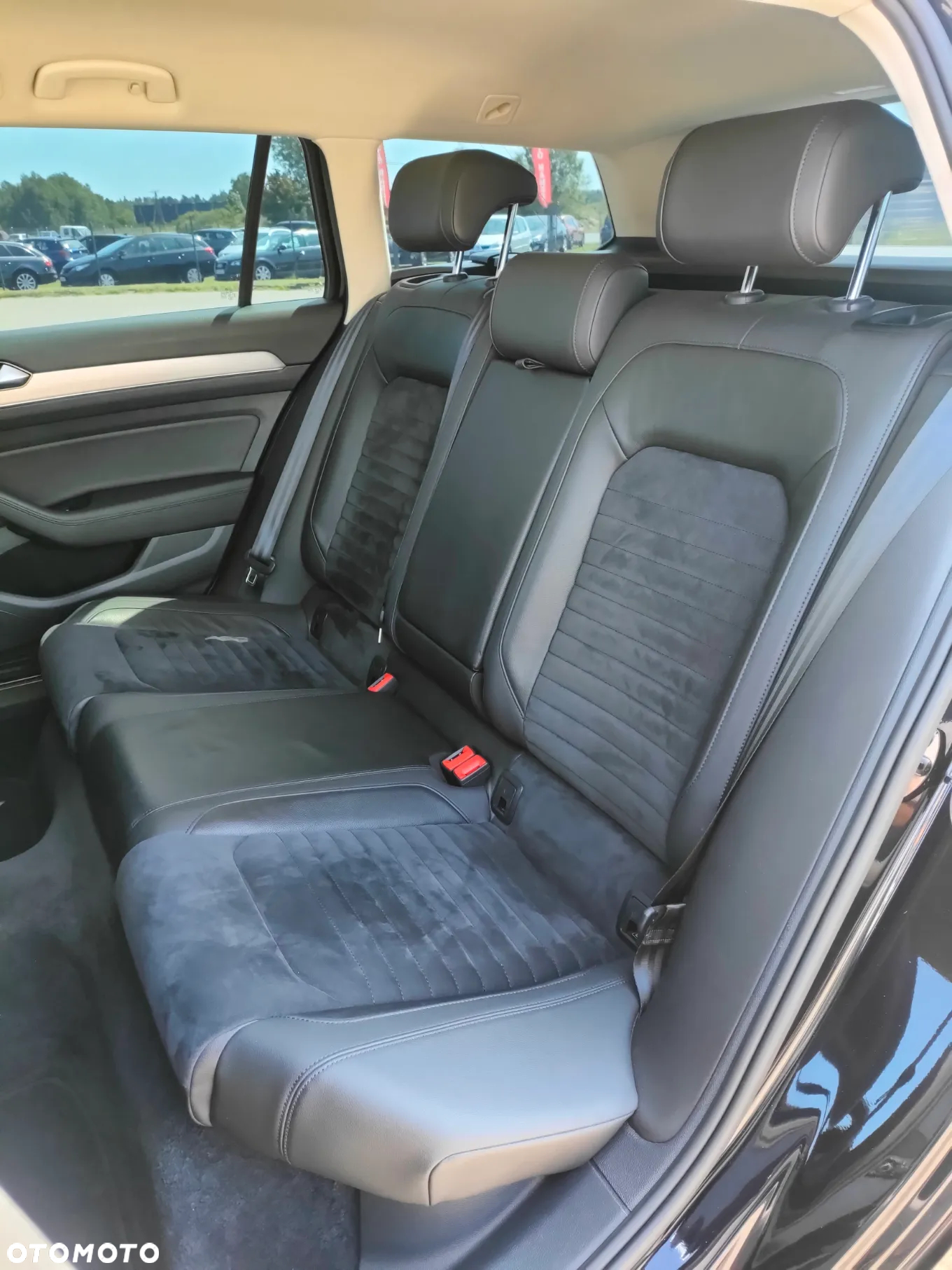 Volkswagen Passat Variant 2.0 TSI (BlueMotion Technology) DSG Highline - 21