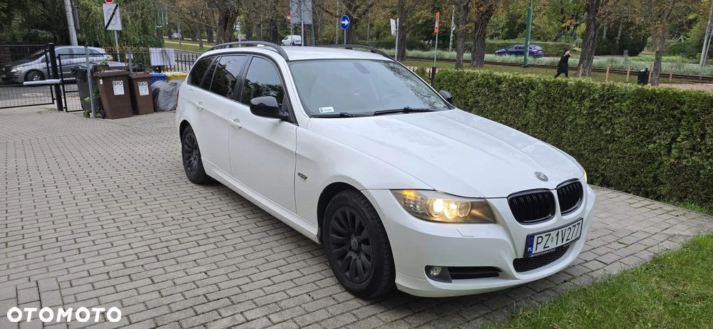 BMW Seria 3 320d - 4