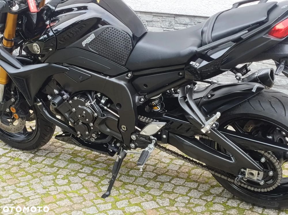 Yamaha FZ8 - 21