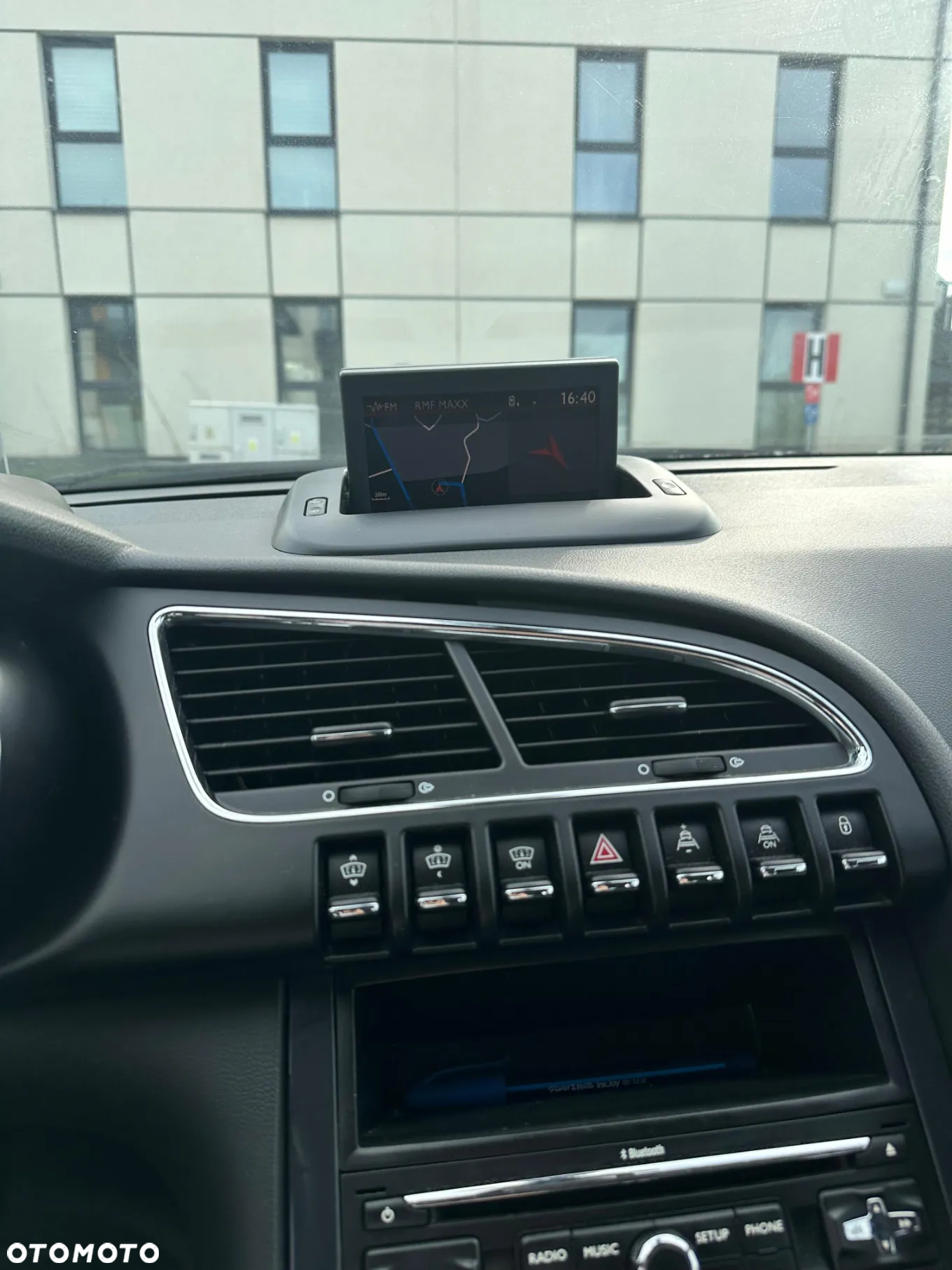 Peugeot 3008 1.6 Premium+ - 19