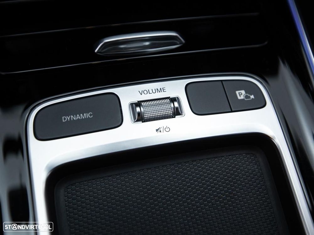 Mercedes-Benz EQA 350 4Matic AMG Line - 25